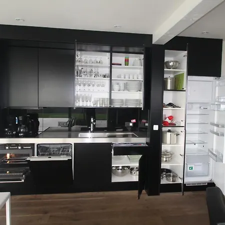 Luxe Met Panoramisch Uitzicht Nisramont بيت للعطل